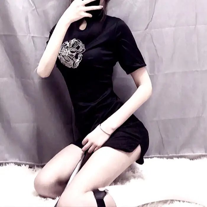 天真派杨门女将海报
