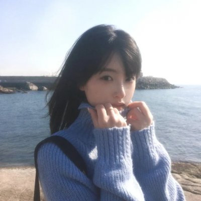 邪恶幼灵海报